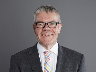  Antony Carter